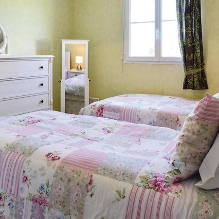 4 Bedroom Cozy Home In Port-En-Bessin-Huppain Bagian luar foto