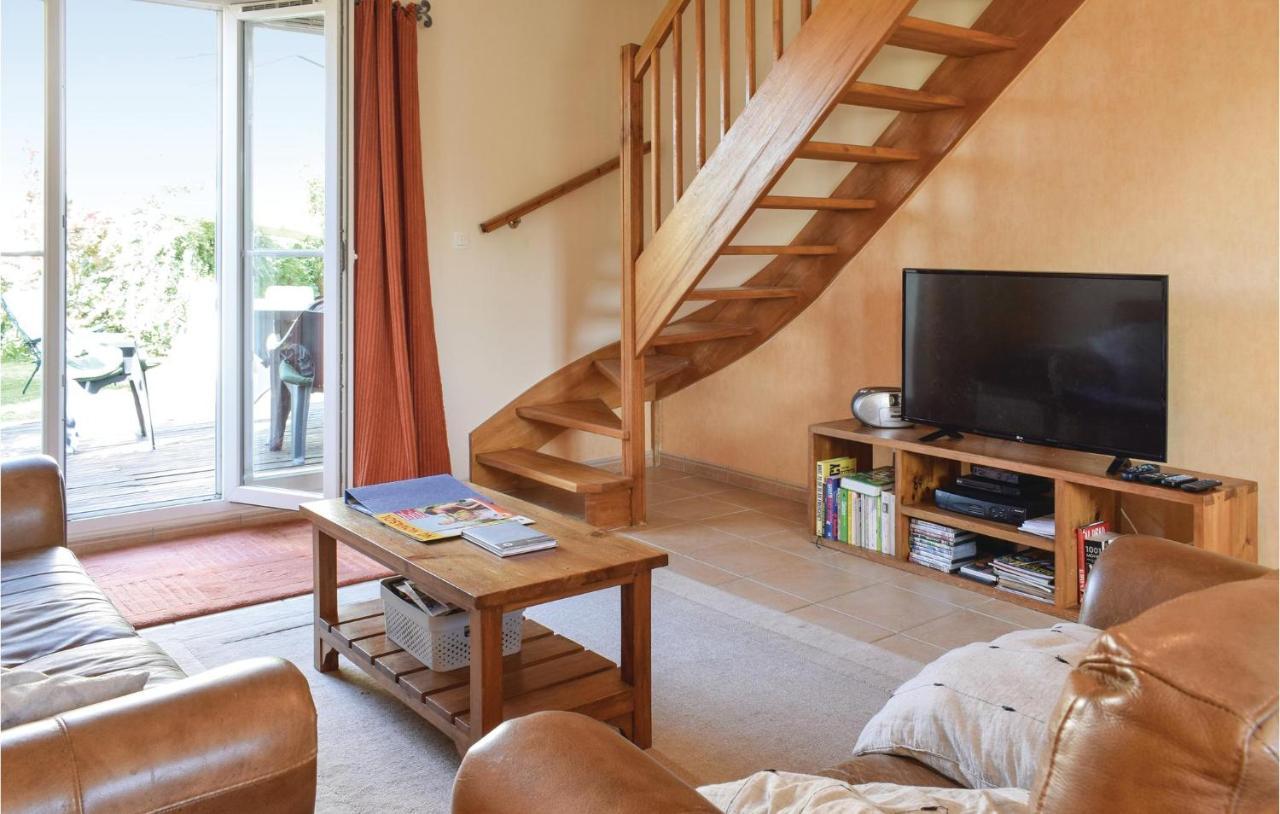 4 Bedroom Cozy Home In Port-En-Bessin-Huppain Bagian luar foto